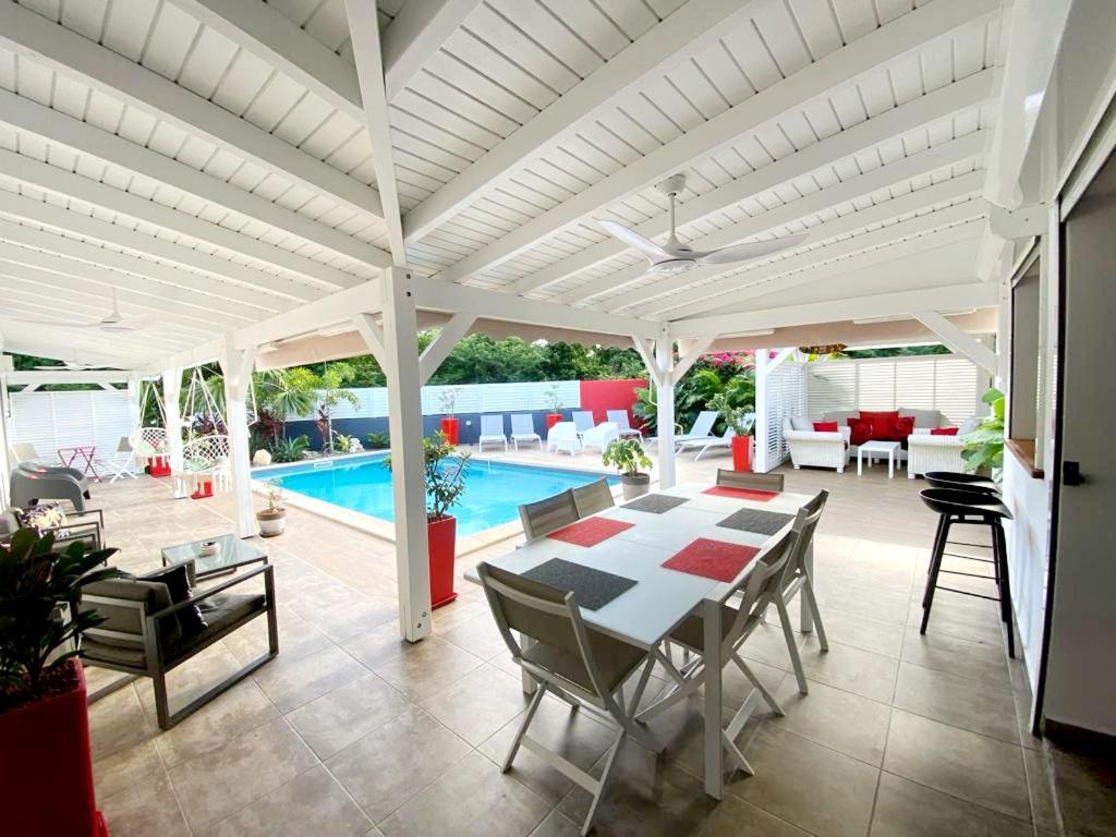Villa Bikini - Sans Vis A Vis - Bien Ventillee Saint-Francois  Exterior photo